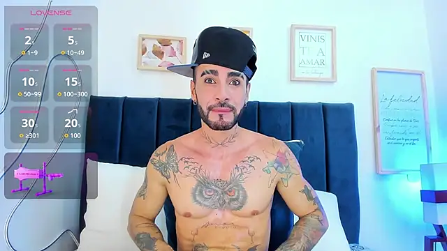 Snapshot of Lancelot_Benwick chatting on 10/19/25, 02:56 Lancelot Benwick online show from 10/19/25, 02:56