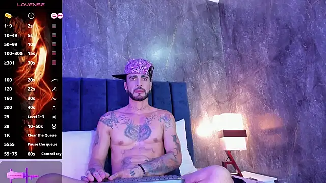 Snapshot of Lancelot_Benwick chatting on 12/01/25, 08:03 Lancelot Benwick online show from 12/01/25, 08:03