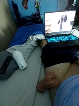 Snapshot of Elrep_tile chatting on 01/02/25, 03:37 Elrep tile online show from 01/02/25, 03:37