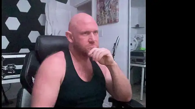 ozmit online show from 01/12/25, 04:21