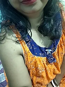 Snapshot of _MilkyBar chatting on 11/28/25, 12:57 MilkyBar online show from 11/28/25, 12:57