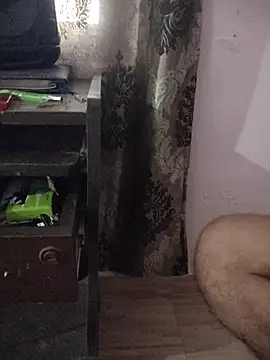 Snapshot of MAGNETICDADDY8 chatting on 10/20/25, 10:59 MAGNETICDADDY8 online show from 10/20/25, 10:59