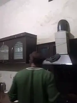 Snapshot of MAGNETICDADDY8 chatting on 11/07/25, 09:04 MAGNETICDADDY8 online show from 11/07/25, 09:04