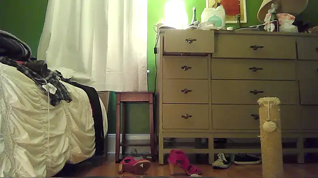 Snapshot of SadCatDaddy chatting on 11/25/25, 09:26 SadCatDaddy online show from 11/25/25, 09:26