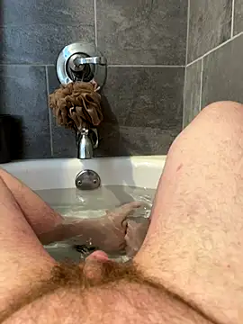 Ucsamiam online show from 09/18/25, 10:12