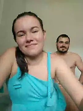 Snapshot of camillebr chatting on 01/17/25, 04:26 camillebr online show from 01/17/25, 04:26