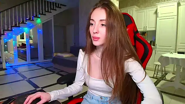 Snapshot of Evelyn_Mooree chatting on 01/12/25, 03:17 Evelyn Mooree online show from 01/12/25, 03:17