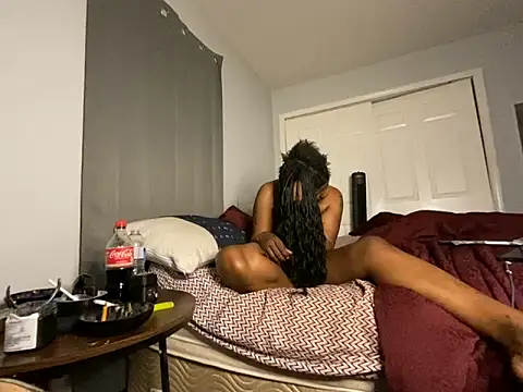 Snapshot of Yoshibaby2670 chatting on 03/15/25, 07:42 Yoshibaby2670 online show from 03/15/25, 07:42