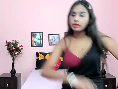 Snapshot of Melis_Sandra chatting on 02/17/25, 09:46 Melis Sandra online show from 02/17/25, 09:46