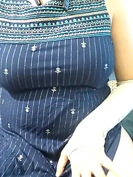 mallupriyapriya online show from 06/29/26, 05:46