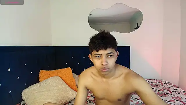 twinkmilk  online show from 01/13/25, 11:30