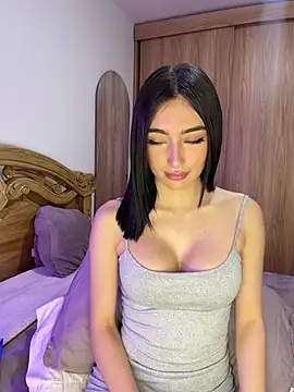 Maddy Jones online show from 06/19/26, 02:16