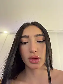 Maddy Jones online show from 07/19/26, 02:59