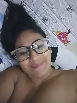 Snapshot of acuarela chatting on 01/25/25, 04:02 acuarela online show from 01/25/25, 04:02