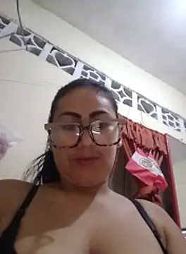 Snapshot of acuarela chatting on 11/02/25, 03:09 acuarela online show from 11/02/25, 03:09