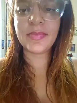AliceRuivinha2 online show from 01/16/25, 04:39