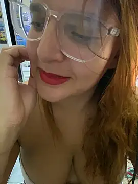 AliceRuivinha2 online show from 01/24/25, 09:26