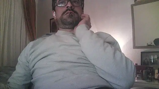 Patrickhound online show from 02/14/25, 01:56