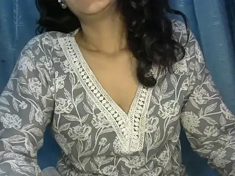 Horny honey69 online show from 01/11/25, 08:21