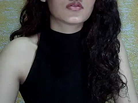 Horny honey69 online show from 09/09/25, 01:43