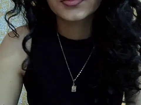 Horny honey69 online show from 09/13/25, 10:37