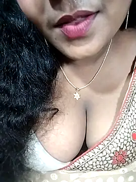 YERY HOT online show from 10/22/25, 06:18