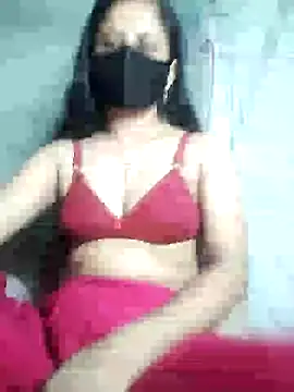 Hot Nila online show from 01/04/25, 06:30