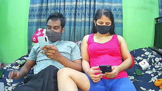 Snapshot of Hot_Nila chatting on 11/19/25, 03:17 Hot Nila online show from 11/19/25, 03:17