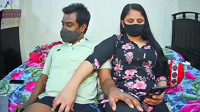 Snapshot of Hot_Nila chatting on 12/02/25, 02:45 Hot Nila online show from 12/02/25, 02:45