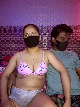 Hot Nila online show from 06/08/26, 02:45