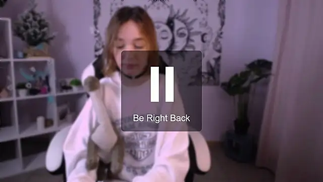 MiniSofy online show from 01/05/25, 04:27