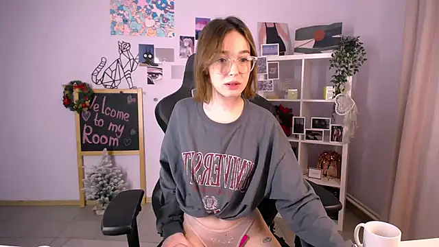 MiniSofy online show from 01/08/25, 08:07