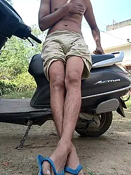 aryan 8051 online show from 10/21/25, 04:35