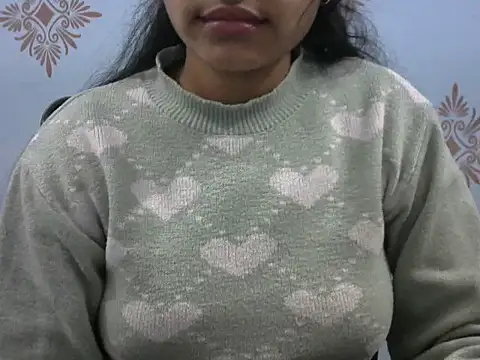 Snapshot of Misha_Sweett chatting on 01/03/25, 02:51 Misha Sweett online show from 01/03/25, 02:51