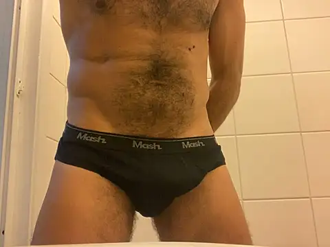 JoaoLenhador online show from 02/03/25, 12:36