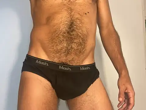 JoaoLenhador online show from 02/03/25, 10:36