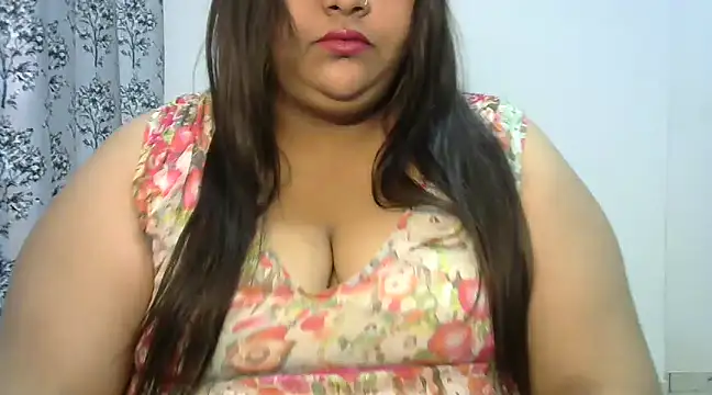 Snapshot of Jenny_lovee chatting on 01/29/25, 01:17 Jenny lovee online show from 01/29/25, 01:17