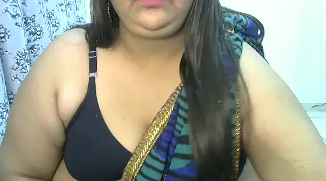 Snapshot of Jenny_lovee chatting on 02/12/25, 03:27 Jenny lovee online show from 02/12/25, 03:27