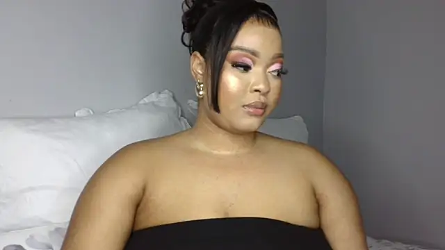 sexytinashe21 online show from 09/19/25, 10:21