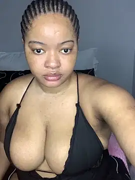 sexytinashe21 online show from 10/15/25, 07:25