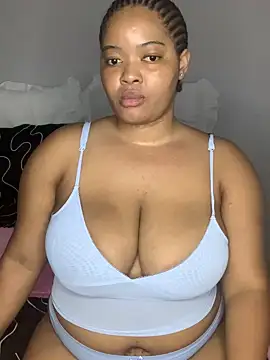 sexytinashe21 online show from 10/17/25, 08:33