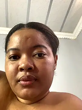 sexytinashe21 online show from 11/13/25, 08:35