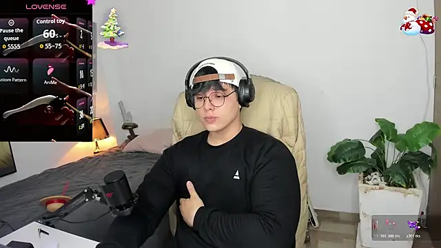 Snapshot of Thom_Ohtani chatting on 11/14/25, 10:51 Thom Ohtani online show from 11/14/25, 10:51