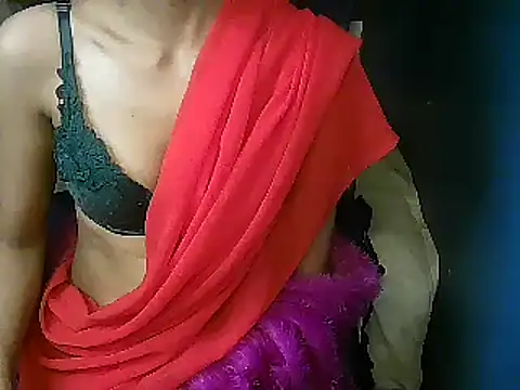 Snapshot of sexysia77 chatting on 01/28/25, 05:03 sexysia77 online show from 01/28/25, 05:03