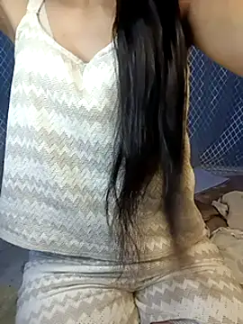 Snapshot of sexysia77 chatting on 02/21/25, 04:37 sexysia77 online show from 02/21/25, 04:37