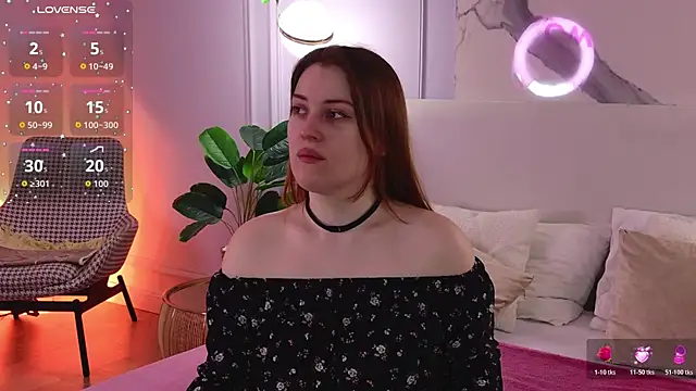 Snapshot of EllieGarson chatting on 05/04/26, 05:09 EllieGarson online show from 05/04/26, 05:09