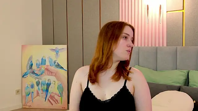EllieGarson online show from 06/28/26, 06:03