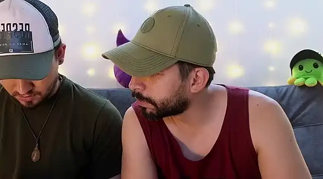 Snapshot of ErickBrant chatting on 02/06/25, 01:05 ErickBrant online show from 02/06/25, 01:05