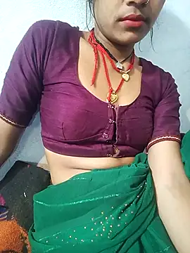 Snapshot of Amaya_Bajwa chatting on 03/19/25, 11:28 Amaya Bajwa online show from 03/19/25, 11:28