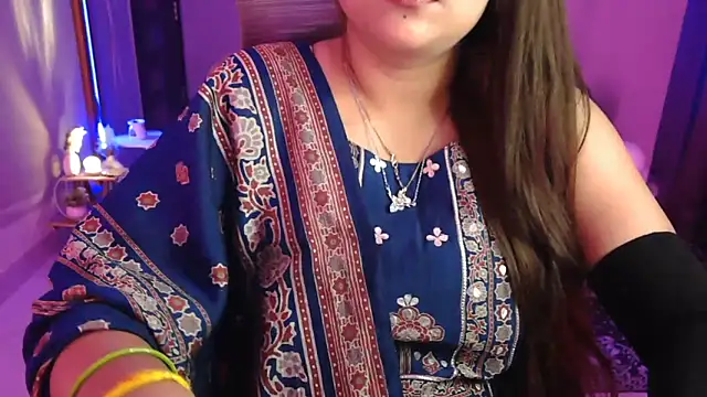 Mitikaa online show from 10/30/25, 02:51